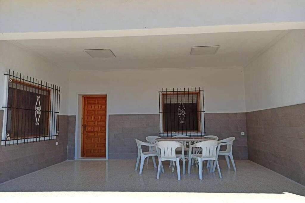 Villa Rustica Privada Con Gran Chalet Y Piscina Elche Dış mekan fotoğraf